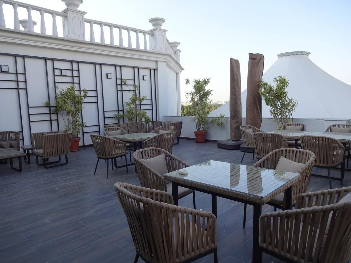 Amanora The Fern Hotels & Club Mundhva Exterior foto